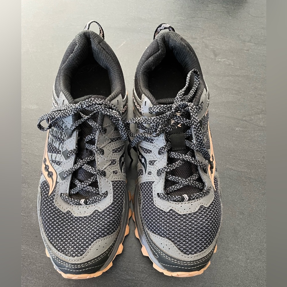 Saucony trail shoes